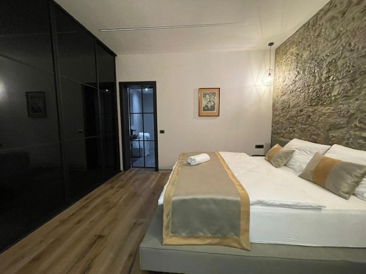 Hyatt Apartment Rijeka Buitenkant foto